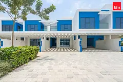 Single Row | Exclusive | Near Park & Lagoon