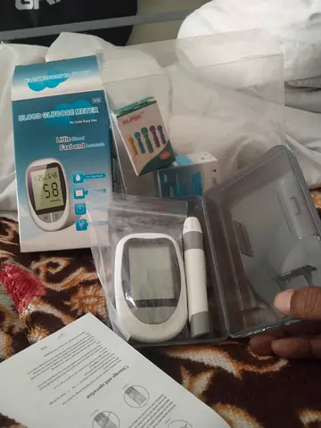 Blood Glucose Meter Kit with Test Strips and Lancing Device