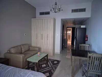 Elite Business Bay // Furnished Studio // Higher Floor // Exclusive Unit // 50,000 / 6 cheque