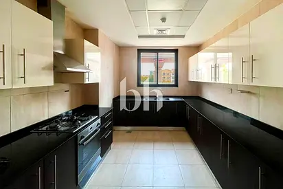 Flexible Payment | Negotiable | Spacious