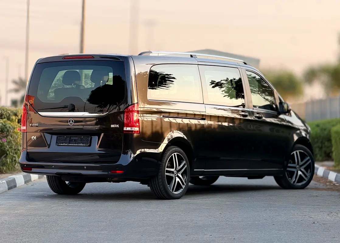 Mercedes-Benz V-Class 2023