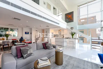 Corner Duplex| Fully Upgraded| Golf and Canal View