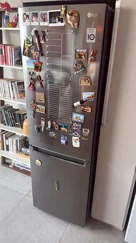 Lg new model Bottom Freezer Fridge Almost New