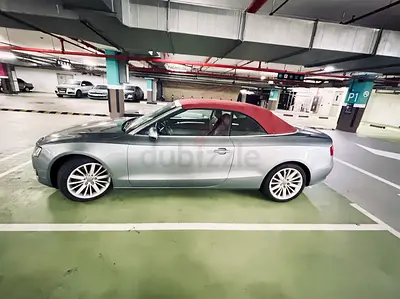 2010 Audi A5 CONVER-TFSI 2.0T-V4 Quattro(AWD)-GCC-No accident-immaculate condition-mechanically exl