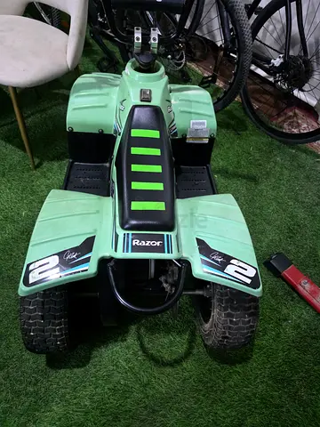 Razor 4x4 McGrath quad bike