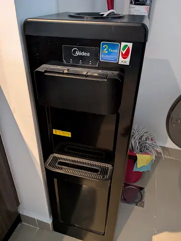 Midea water cooler