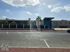Land with no fees in a prime location, freehold ownership