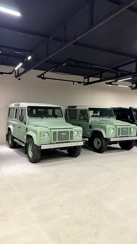Land Rover Defender 110 Heritage Edition 2016 - Collector's Item