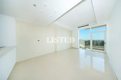 Great Deal| Prime Location| New White Goods