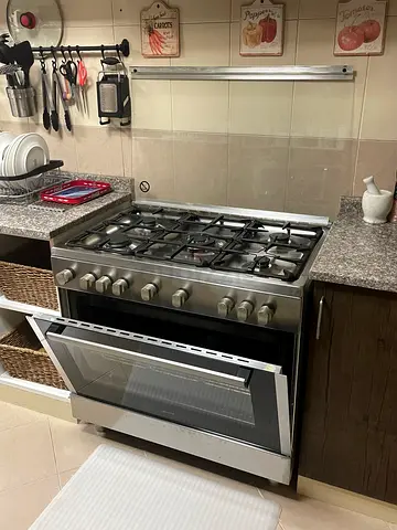 Oven gorenje 90cm for sale