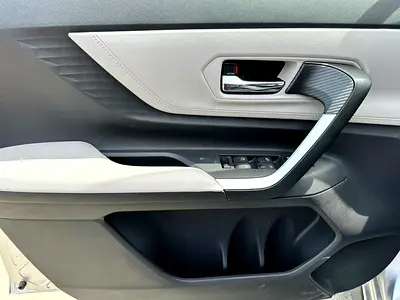 صورة 12 لـ 2025 Toyota VELOZ