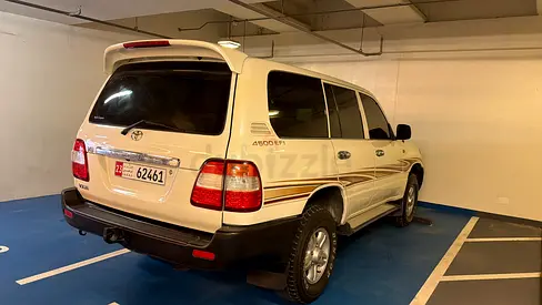 Toyota Land Cruiser VXR 1998 | GCC Specs | V8 Engine