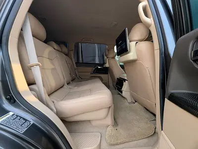 2015 Toyota LAND CRUISER — фото 15
