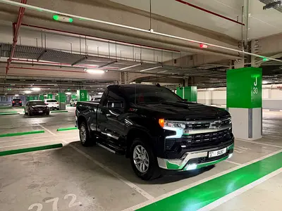 Silverado Z71 LT GCC 2025 agency service original paint in perfect condition