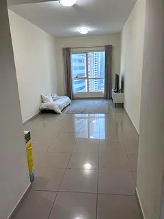 2BR + MAIDROOM | HIGH FLOOR | Lake Point Tower | Balcony