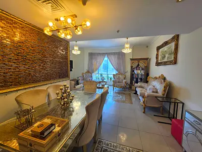 🏡 For Sale | Luxury Apartment with a Full Panoramic View of Al Khan Lagoon