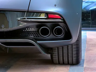 2020 Aston Martin DBS 照片 10