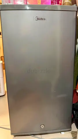 Midea Single Door Compact Refrigerator - Good Working Condition