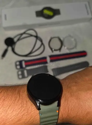 Samsung Galaxy Watch 7 🔥🔥⌚️44mm (multiple straps and chargers included)
