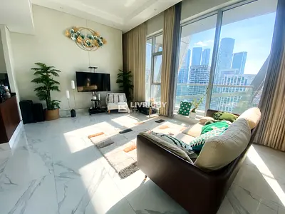 CANAL VIEW | FULLY FURNISHED | SPACIOUS LAYOUT