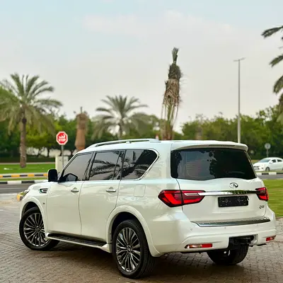 2019 Infiniti QX80 — фото 3