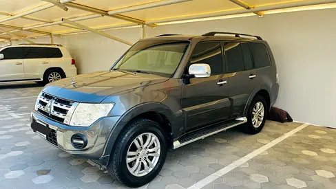 Mitsubishi Pajero GLS 2012 GCC Specs - Excellent Condition