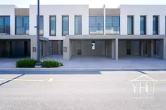 Flexible Cheque | Ready to move in | Huge Plot