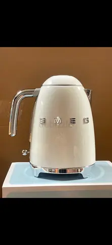 Smeg 50's Retro Electric Kettle - White ( / With Box).