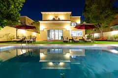Prime Area | 4BR Large Legacy | Close to Park