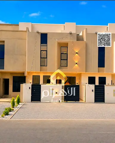 Villa for sale at a very special price, including fees, with installments over 25 years and bank financing available.