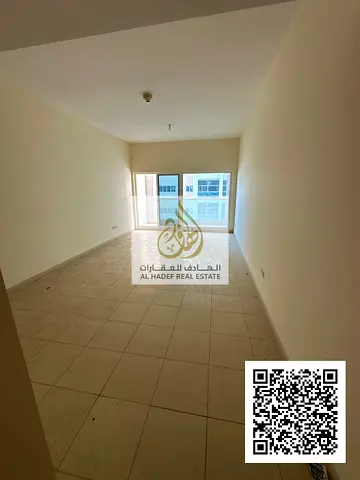 ✨ فخامة السكن البرجي والخدمات المتكاملة | شقة غرفتين ماستر وصالة مع استور وغرفة غسيل في أبراج عجمان وان