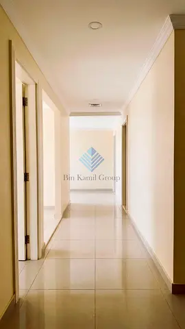 3BHK, STUNNING LAKE VIEW, 80K, NO COMMISION