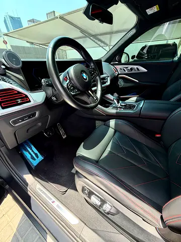 صورة 8 لـ 2024 BMW XM