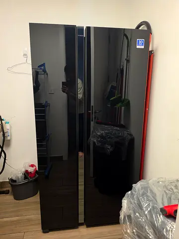 Hitachi Large double-door refrigerator - good working condition