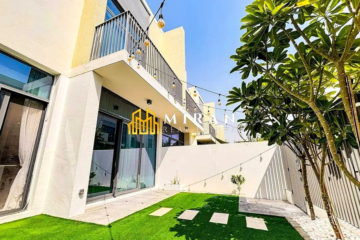 Near Amenities| Upgraded| Garden| Maid Room