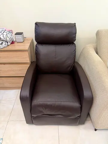 Reclined chair