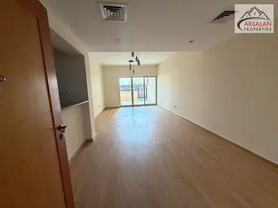 Vacant |Spacious 1BR Living | | UnFurnished | For Sale