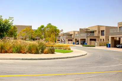 Corner Plot | Spacious Garden | 4BR+ Maid