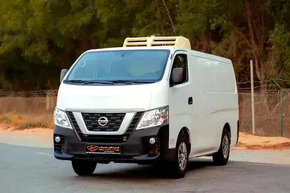 Standard Roof Chiller Van | Manual | GCC Specs | Ref#N32515