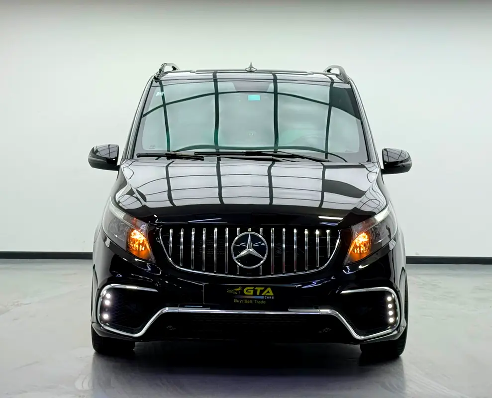 Mercedes-Benz V-Class 2024