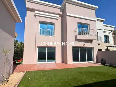 Spacious 4BR Corner Villa with Garden – Al Manara