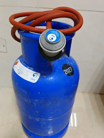 LPG Gas Cylinder with Hose and Regulator - Used  70% of gas full