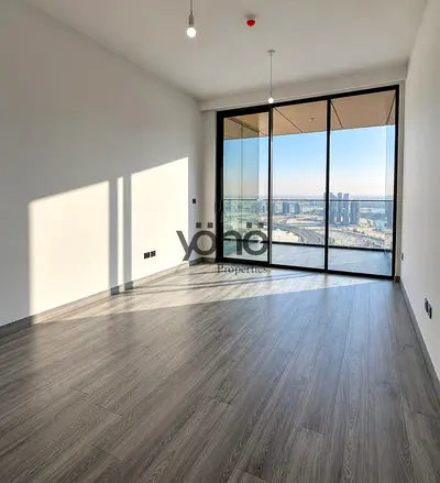 BRAND NEW | SEMI FURNISHED | HIGH FLOOR