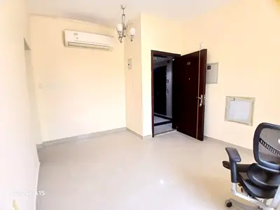 Lavish 1bhk full family building in muwailah sharjah 33k