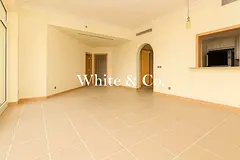 Priced To Rent | Vacant Now | Beach Side