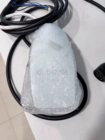 Tesla Wall connector with cables & meter ready to install -Perfect Condition