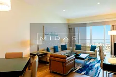 Renovated I Balcony I Near Metro I SZR / Sea View
