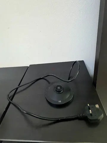 Electric kettle base with power cord
