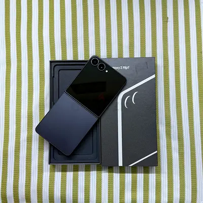 Samsung Galaxy Z Flip 7 12GB/512GB