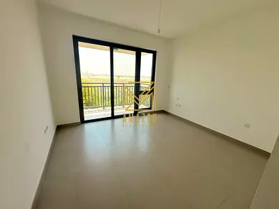 Vacant | Green Community | Single Row | Unfurnished